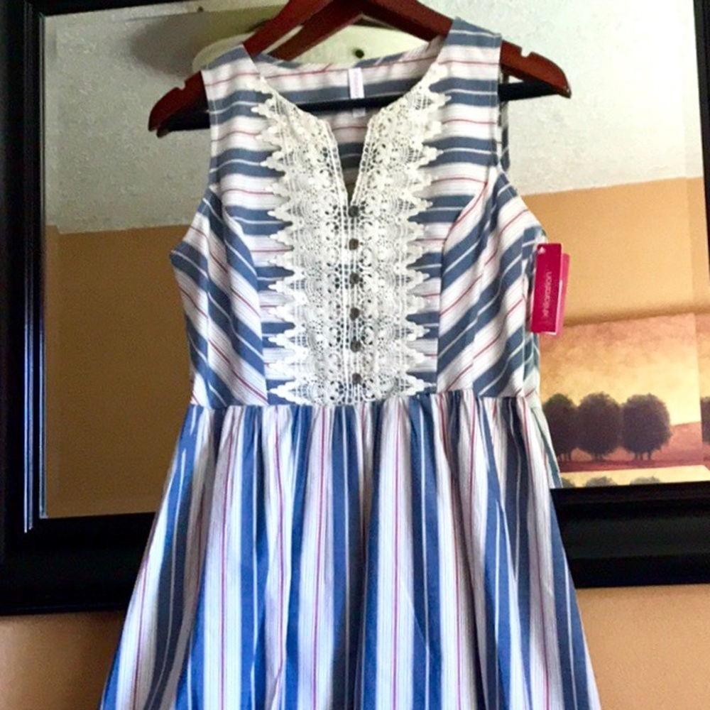 ✨ Xhilaration Indie Pin Striped Lace Bib Dress